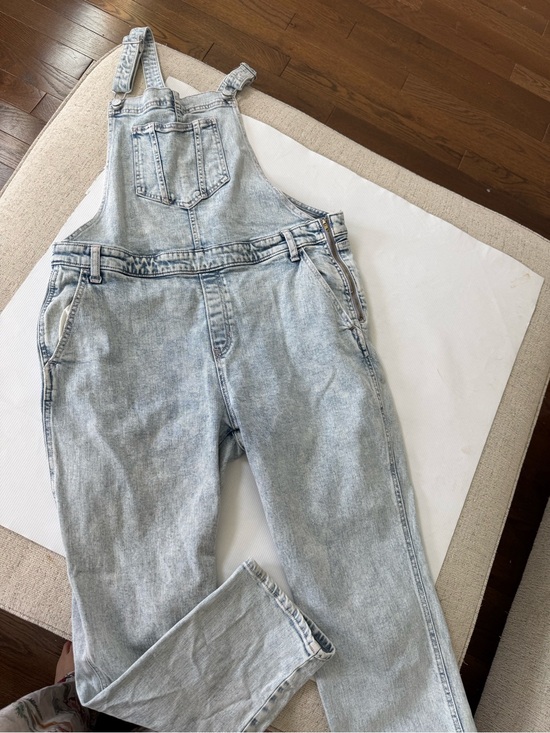 Old Navy Pants - Old Navy Light Blue Denim Overalls Jumpsuit Size 16